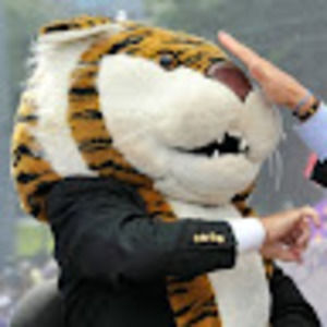 Meet your Posher, Kenan